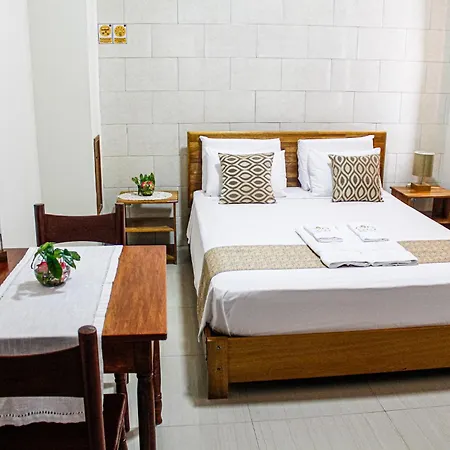 Studio 69 Aparthotel Iquitos Exterior photo