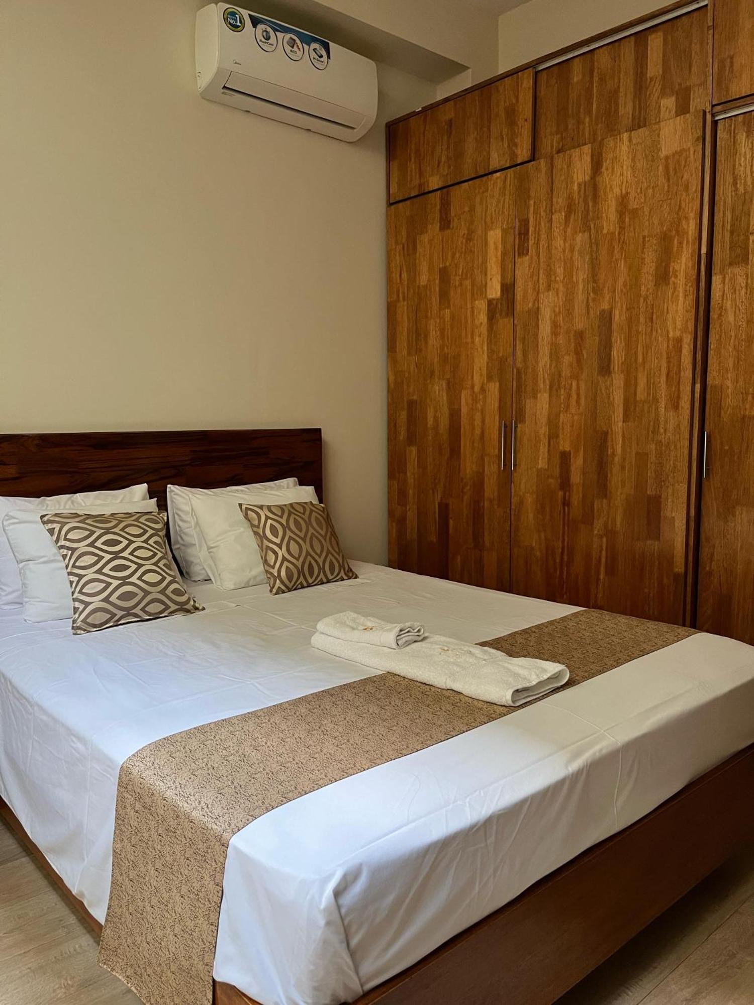 69 2* Iquitos